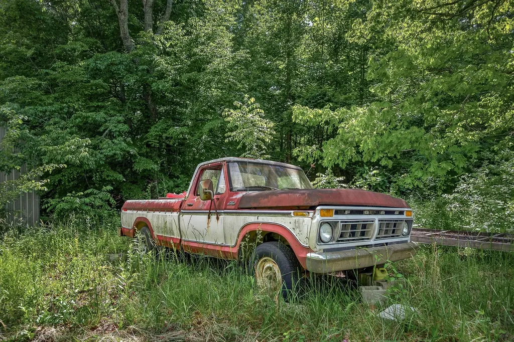 1720 Besstown Road Beersheba Springs TN 37305