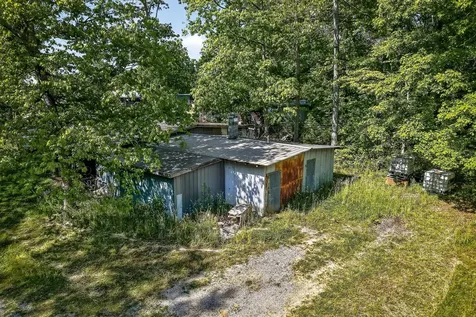 1720 Besstown Road Beersheba Springs TN 37305