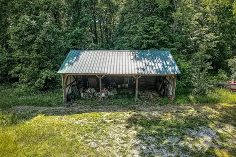 1720 Besstown Road Beersheba Springs TN 37305