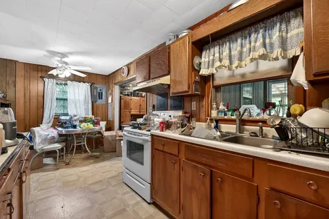 1720 Besstown Road Beersheba Springs TN 37305
