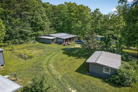 1720 Besstown Road Beersheba Springs TN 37305