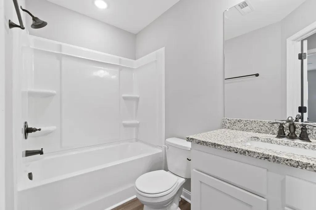 580 Heritage Pointe Drive Clarksville TN 37042