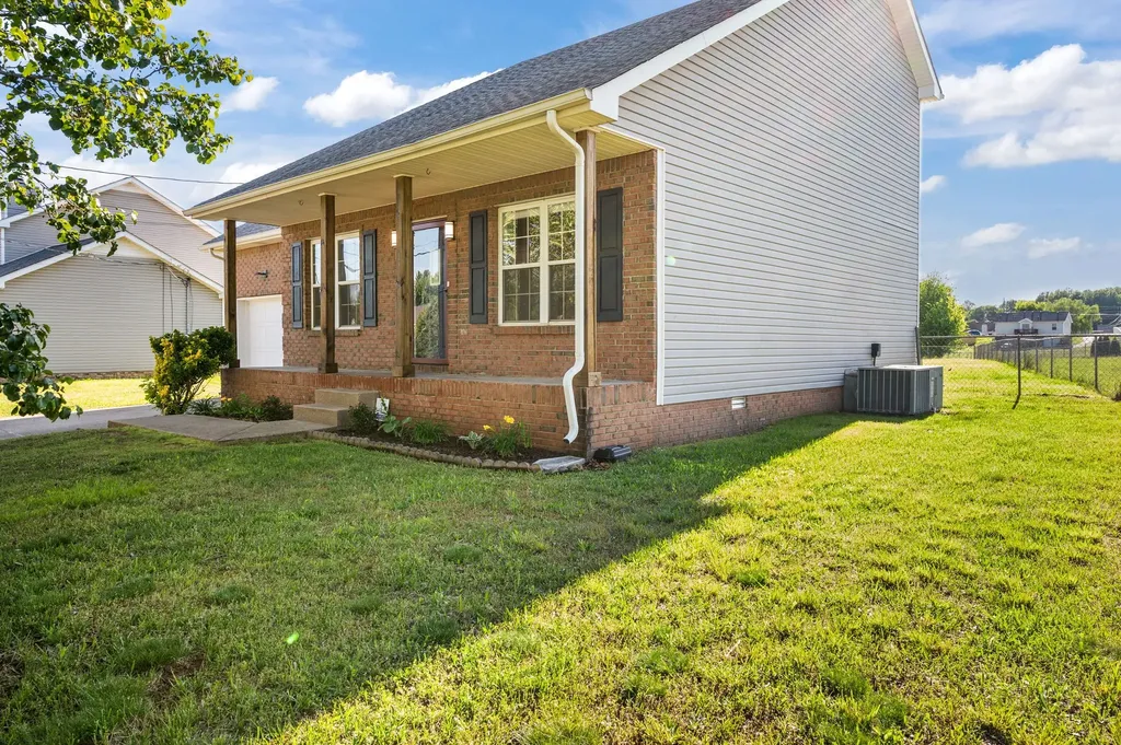 3726 Heather Drive Clarksville TN 37042