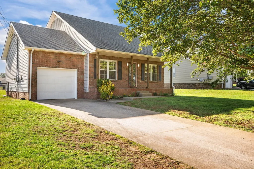 3726 Heather Drive Clarksville TN 37042