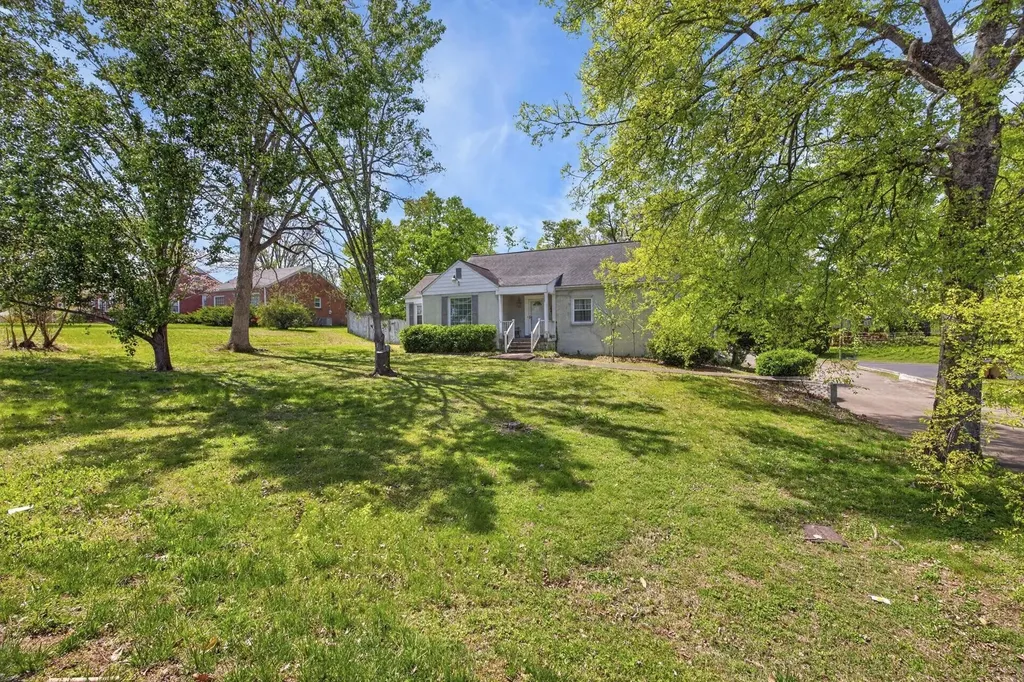 118 S Graycroft Avenue Madison TN 37115