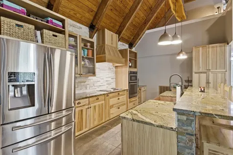 2540 Carl Fox Road Cornersville TN 37047