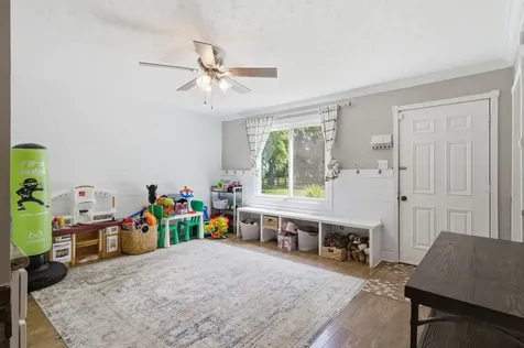 2540 Carl Fox Road Cornersville TN 37047