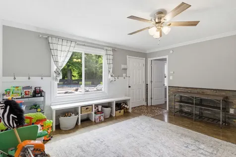 2540 Carl Fox Road Cornersville TN 37047