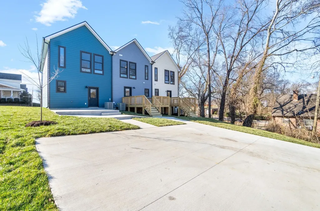 527 N 1st Street Clarksville TN 37040