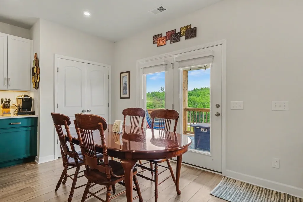139 Millbrook Dr, E Spring Hill TN 37174