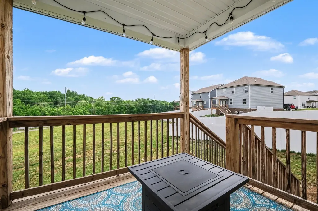 139 Millbrook Dr, E Spring Hill TN 37174