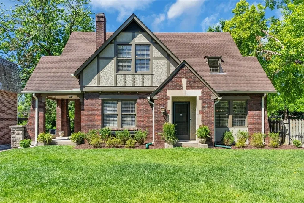 Nashville TN, 115 Cherokee Road