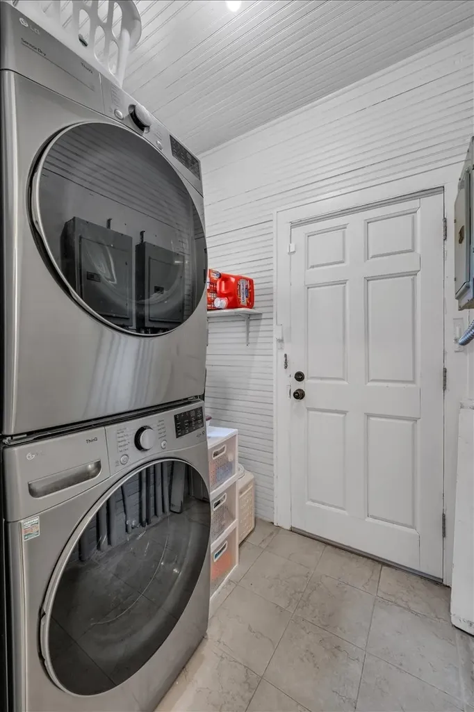 115 Cherokee Road Nashville TN 37205