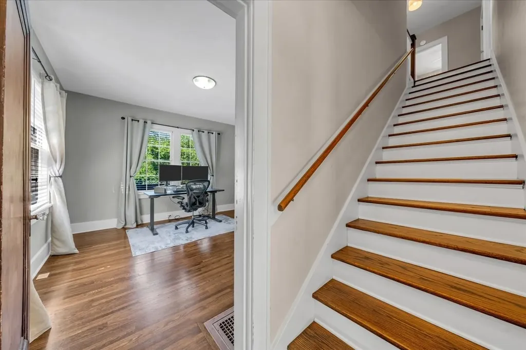 115 Cherokee Road Nashville TN 37205