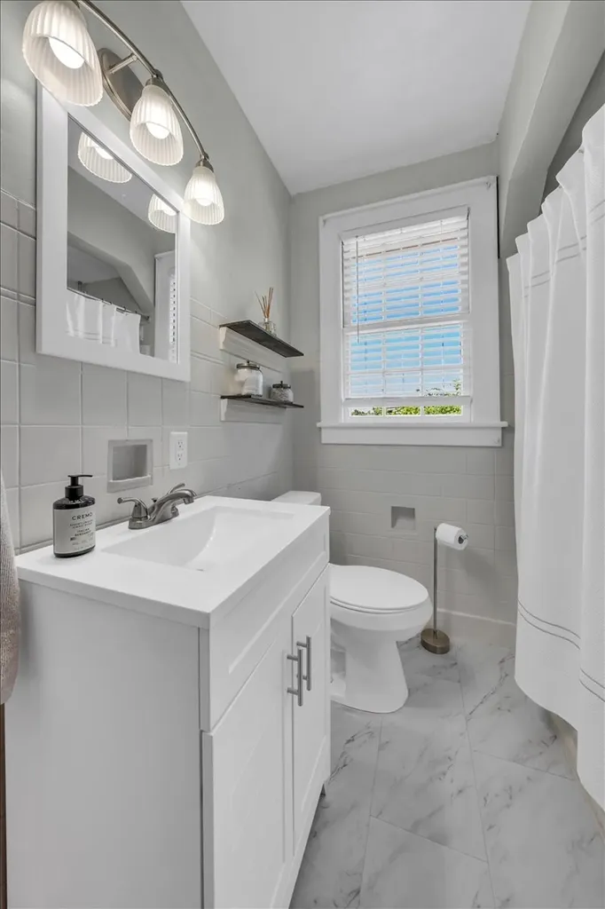115 Cherokee Road Nashville TN 37205