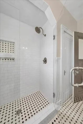 115 Cherokee Road Nashville TN 37205