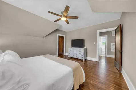 115 Cherokee Road Nashville TN 37205