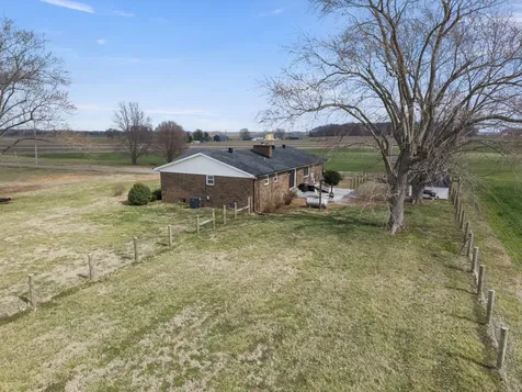 8412 Highway 41, N Adams TN 37010