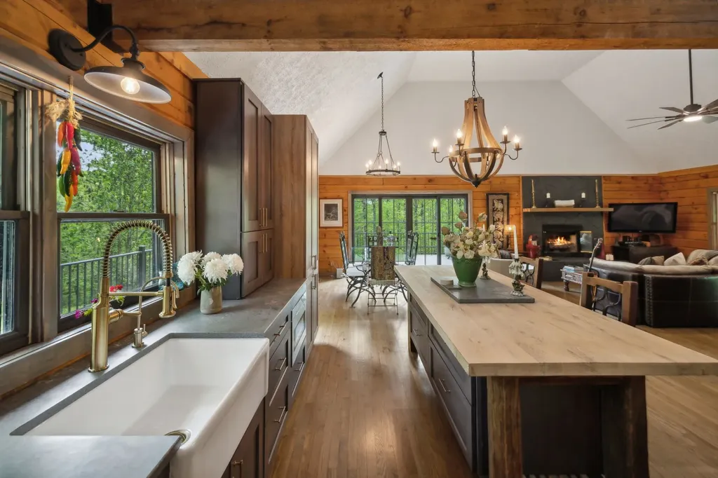 5617A Pinewood Road Franklin TN 37064