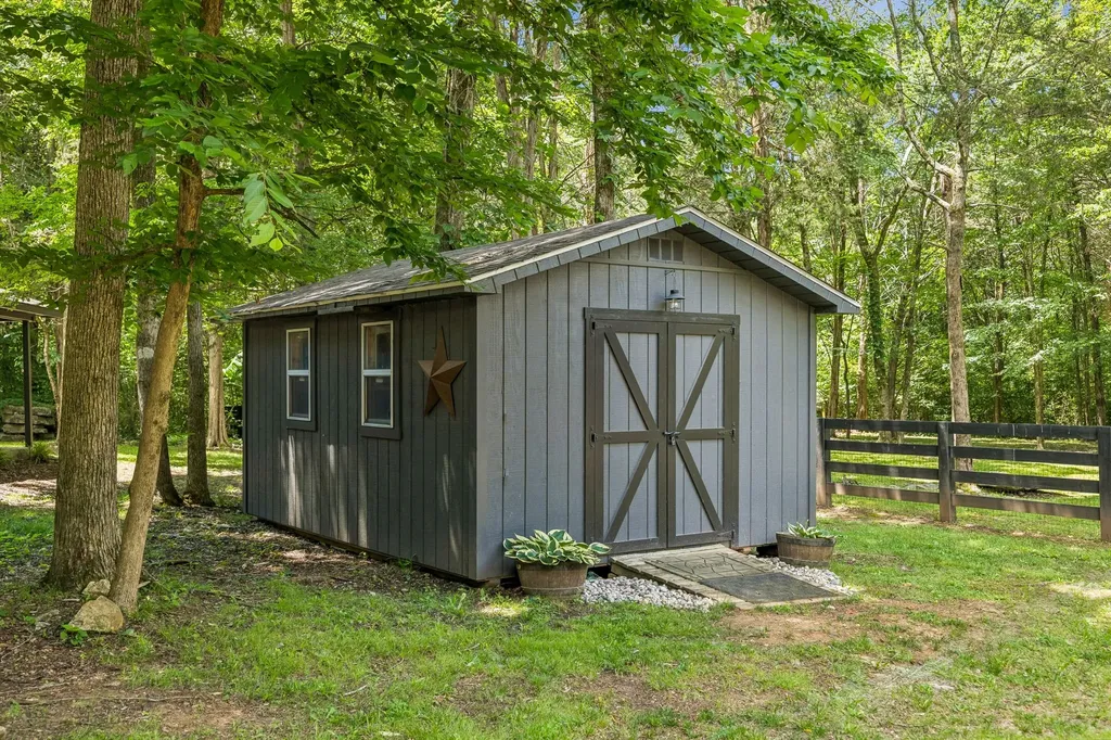 4300 Kedron Road Spring Hill TN 37174