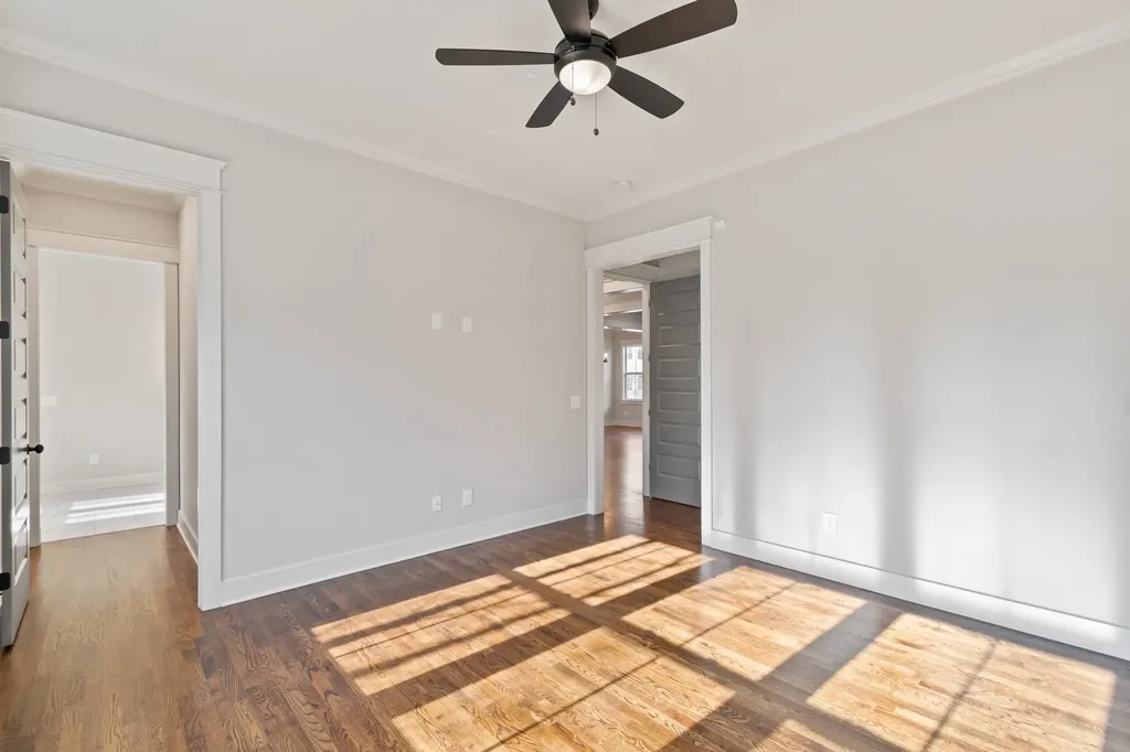 3358 Acklen Avenue Nashville TN 37212