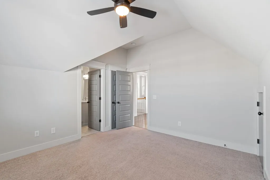 3358 Acklen Avenue Nashville TN 37212
