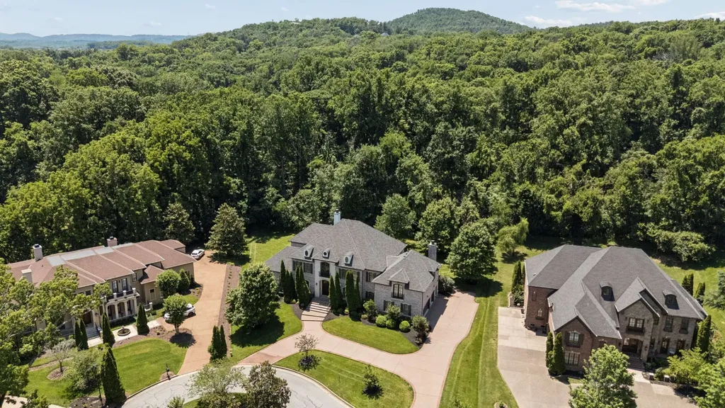 9555 Sanctuary Place Brentwood TN 37027