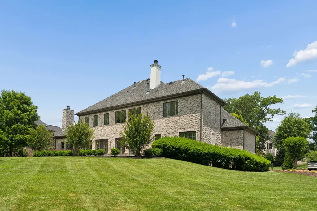 9555 Sanctuary Place Brentwood TN 37027