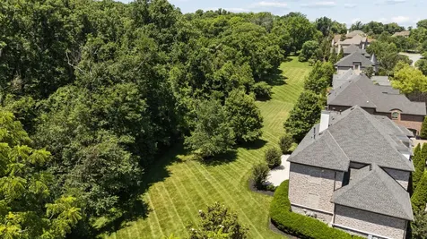 9555 Sanctuary Place Brentwood TN 37027