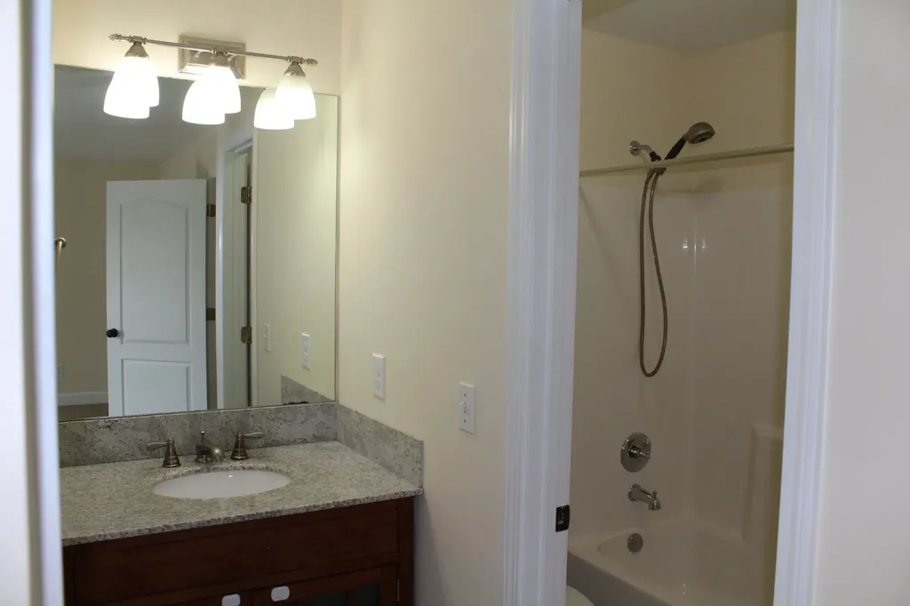 1033 Valleydale Avenue Cross Plains TN 37049
