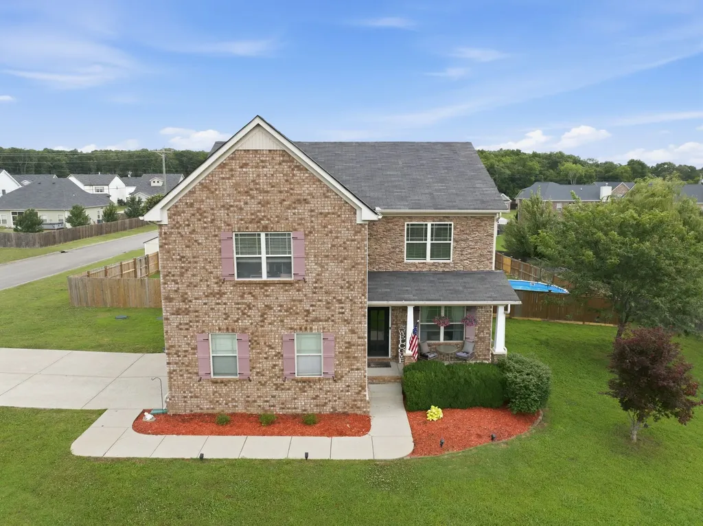 1026 Pinnacle Hills Drive Murfreesboro TN 37128