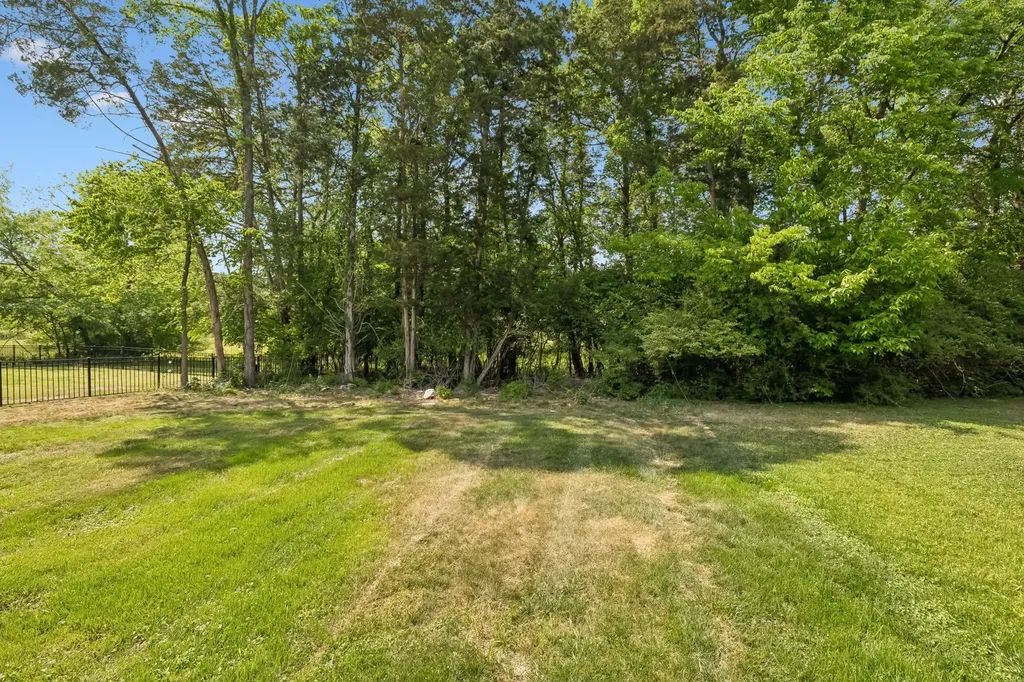 2712 Alvin Sperry Pass Mount Juliet TN 37122