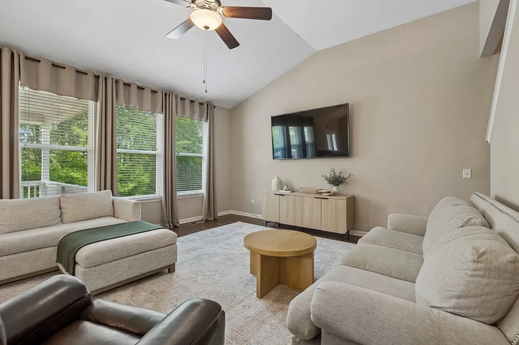 2712 Alvin Sperry Pass Mount Juliet TN 37122