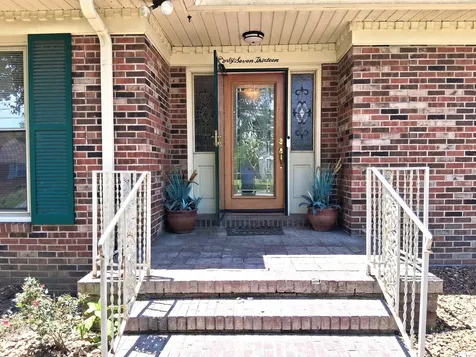 4713 Log Cabin Road Nashville TN 37216