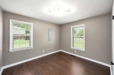 102 Fox Ridge Road Jackson TN 38305