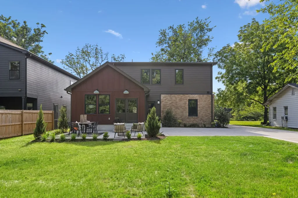 1313 Riverside Drive Nashville TN 37206