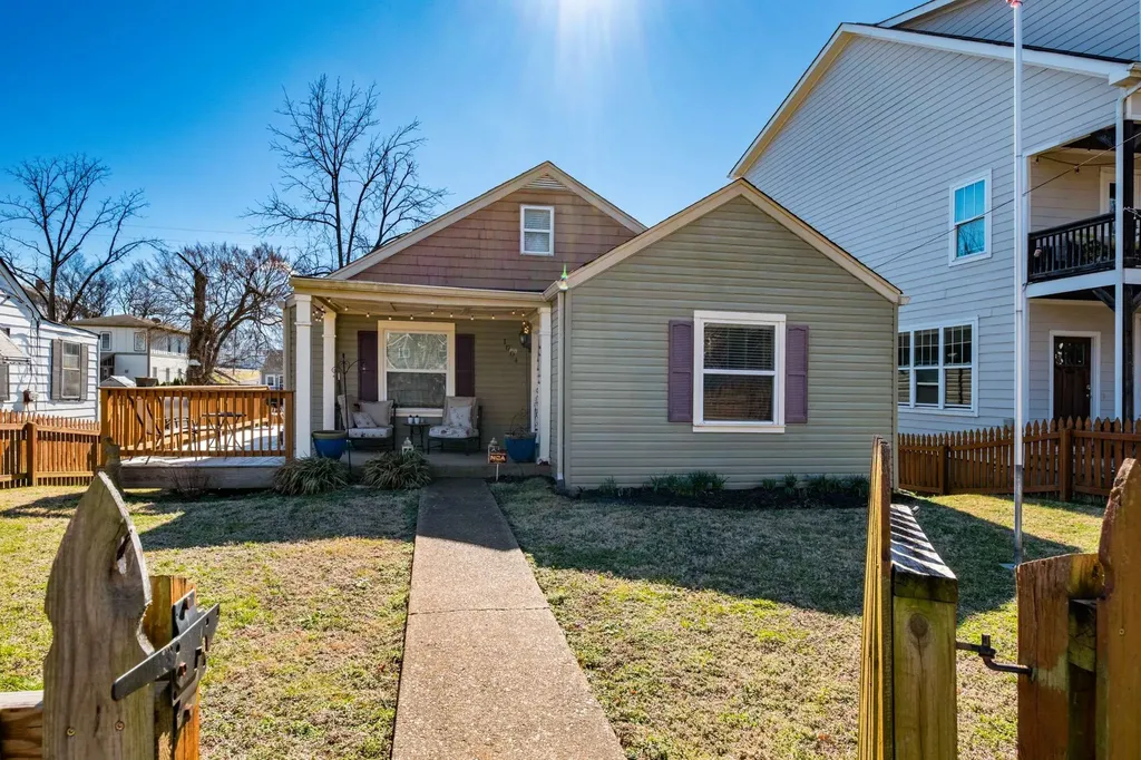 1004 Cahal Avenue Nashville TN 37206