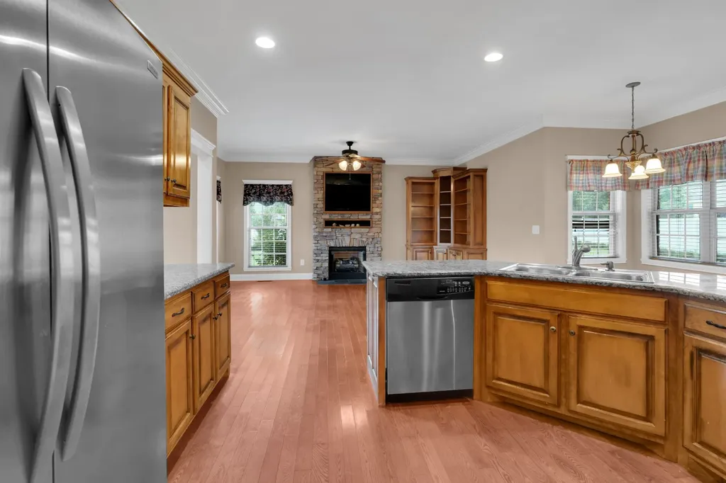 37 Pond Field Court Winchester TN 37398