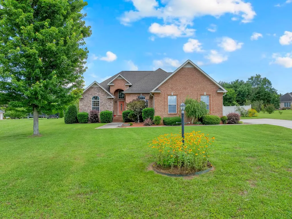 37 Pond Field Court Winchester TN 37398