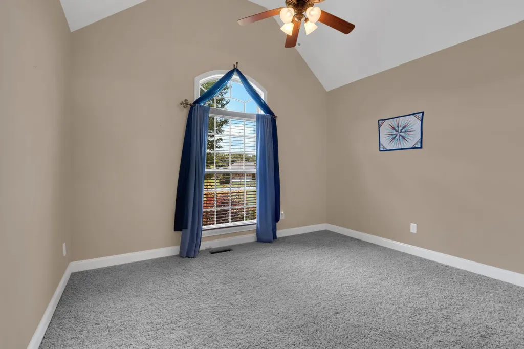 37 Pond Field Court Winchester TN 37398