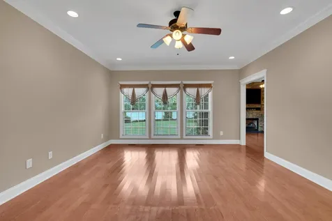 37 Pond Field Court Winchester TN 37398