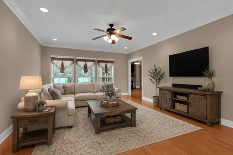 37 Pond Field Court Winchester TN 37398