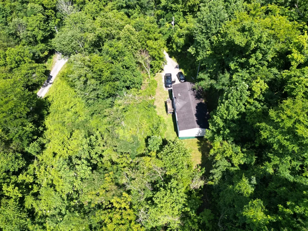 242 Lynch Lane Gainesboro TN 38562