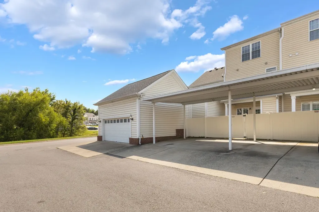 4316 Summercrest Boulevard Antioch TN 37013