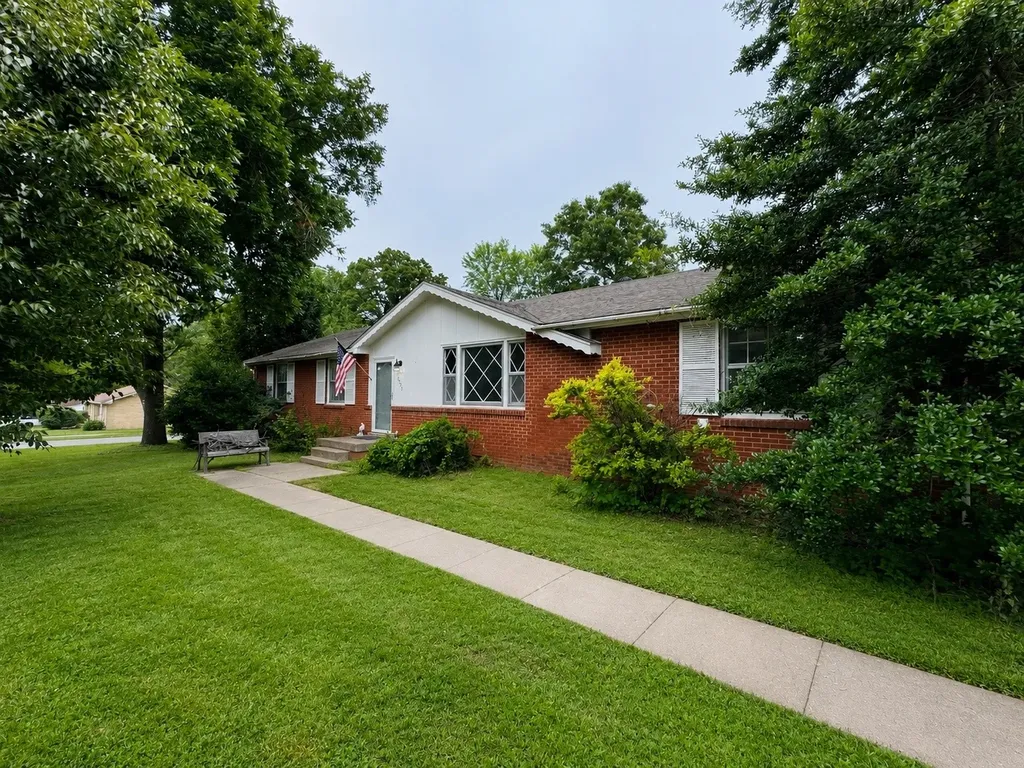 5023 Collinwood Drive Clarksville TN 37042