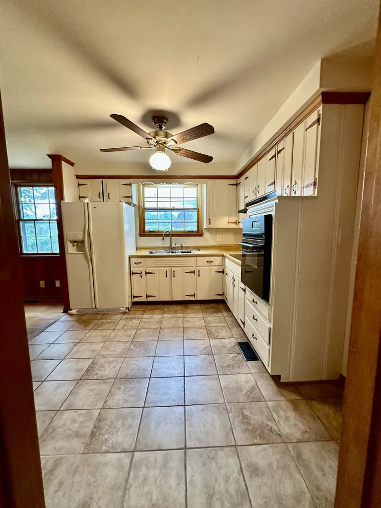 5023 Collinwood Drive Clarksville TN 37042