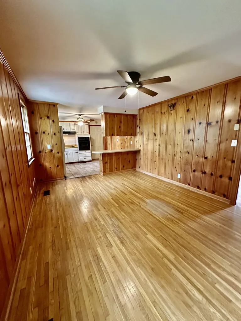 5023 Collinwood Drive Clarksville TN 37042