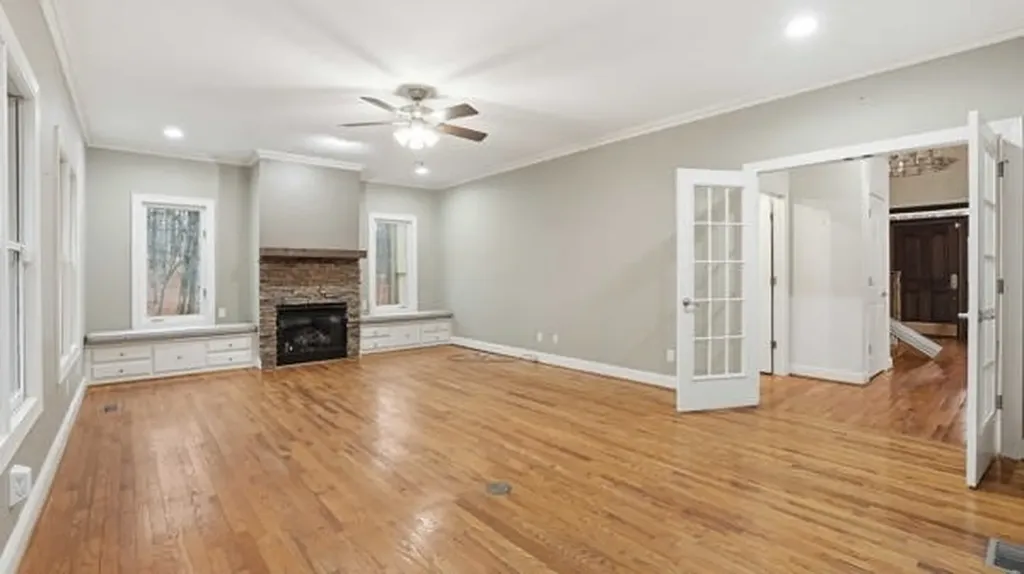 921 Poplar Place Monteagle TN 37356