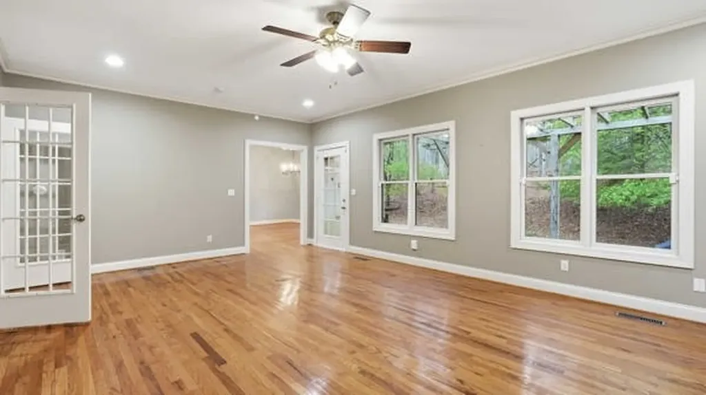 921 Poplar Place Monteagle TN 37356
