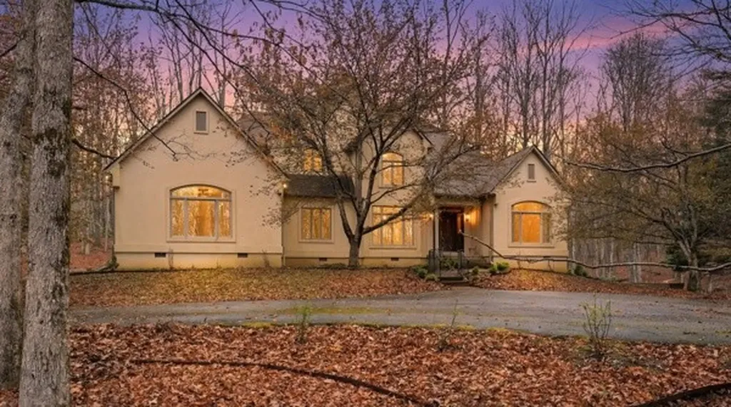 921 Poplar Place Monteagle TN 37356